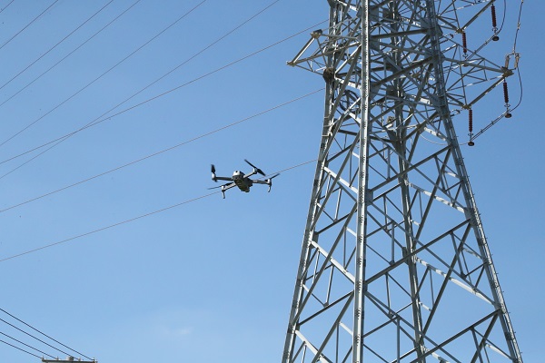 無人機紅外測溫助力國網莆田供電公司線路“體檢”(圖1)